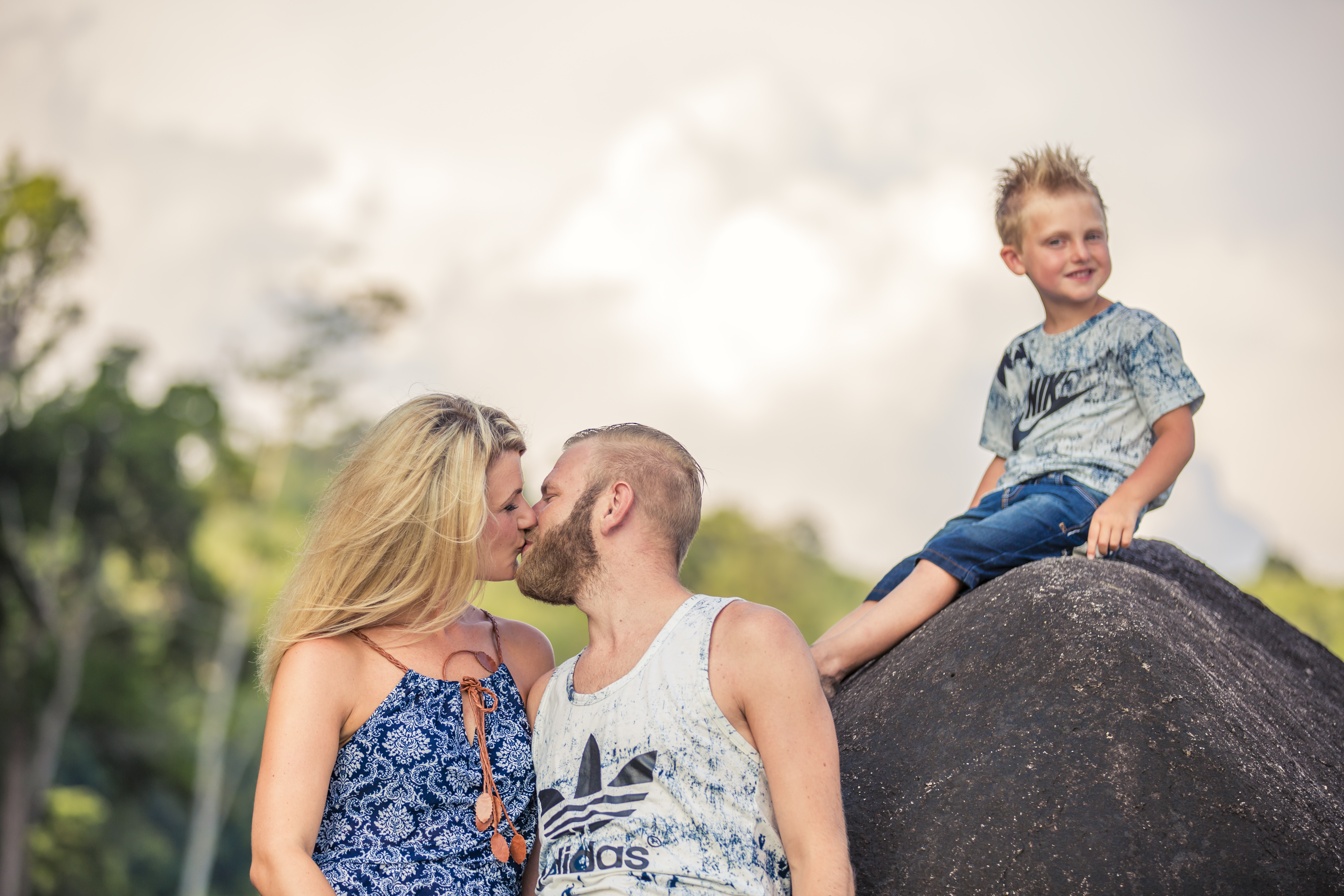 family photoshoot at khaolak phangnga thailand