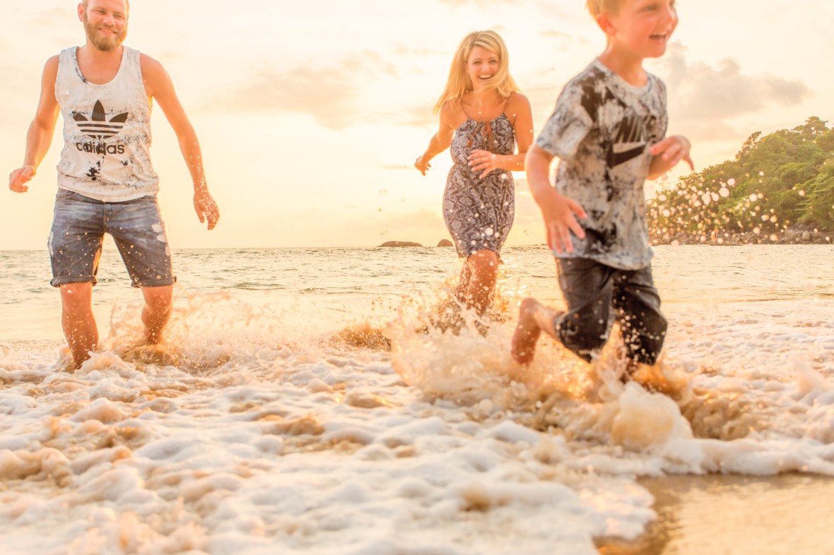 family photoshoot at Khao lak Phang nga