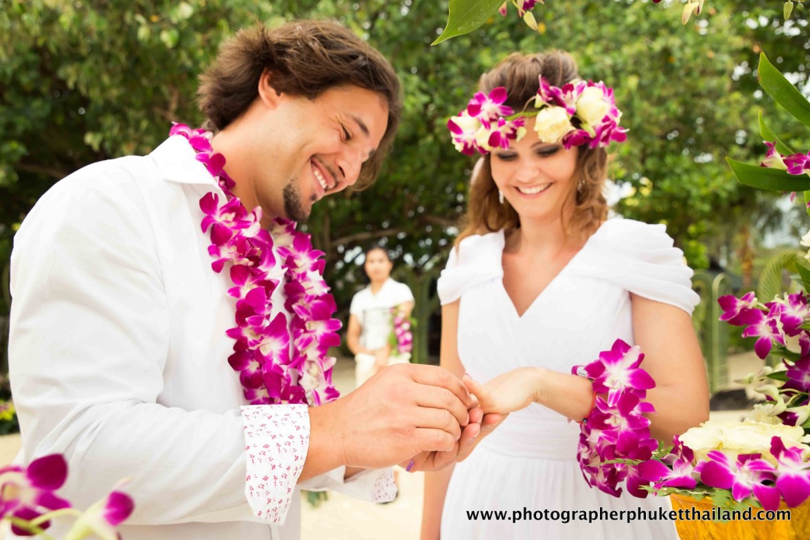 wedding photography in phuket krabi phangnga Thailand if you're looking for photographer please contact us www.photographerphukethailand.com