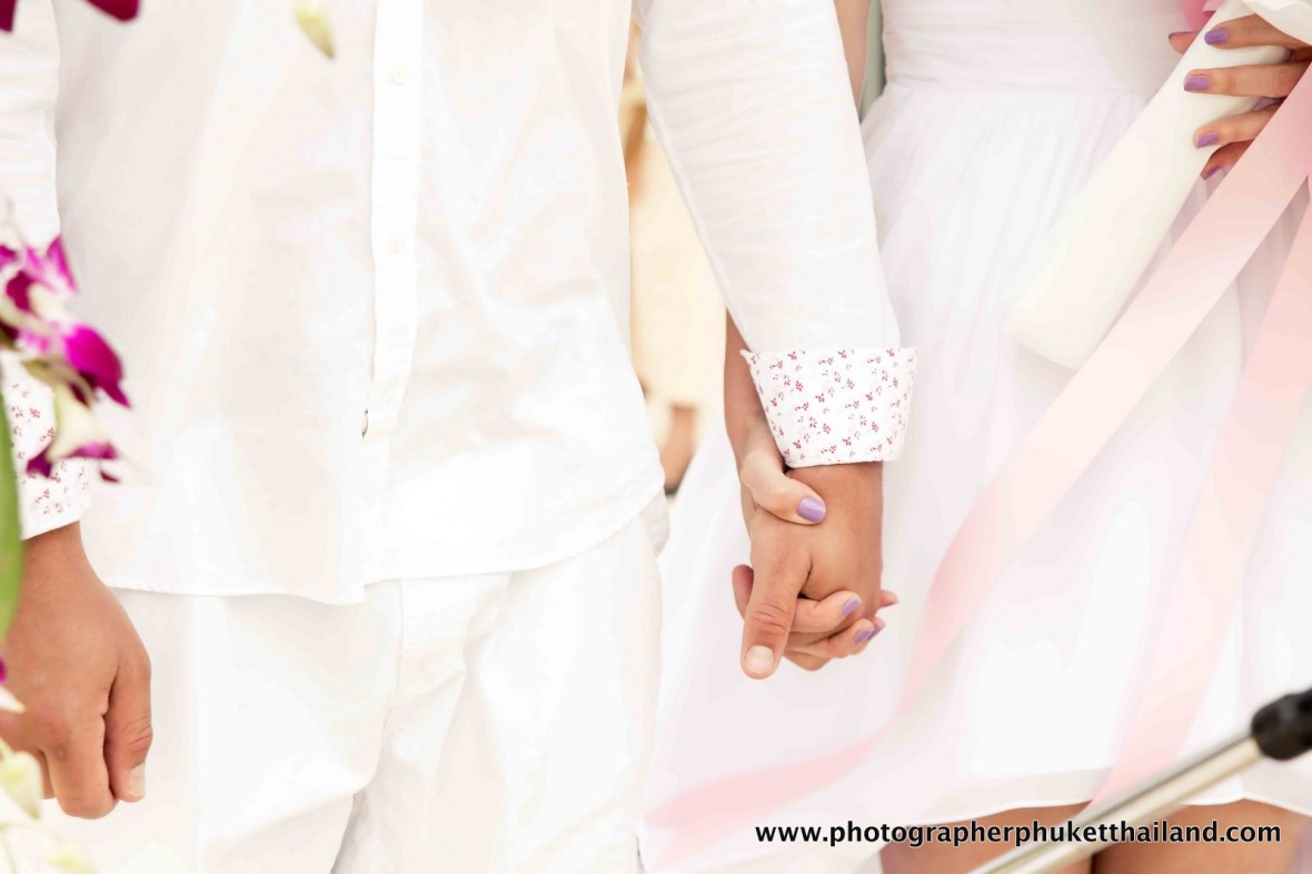 elopement wedding photoshoot at laem tong beach phi phi island krabi