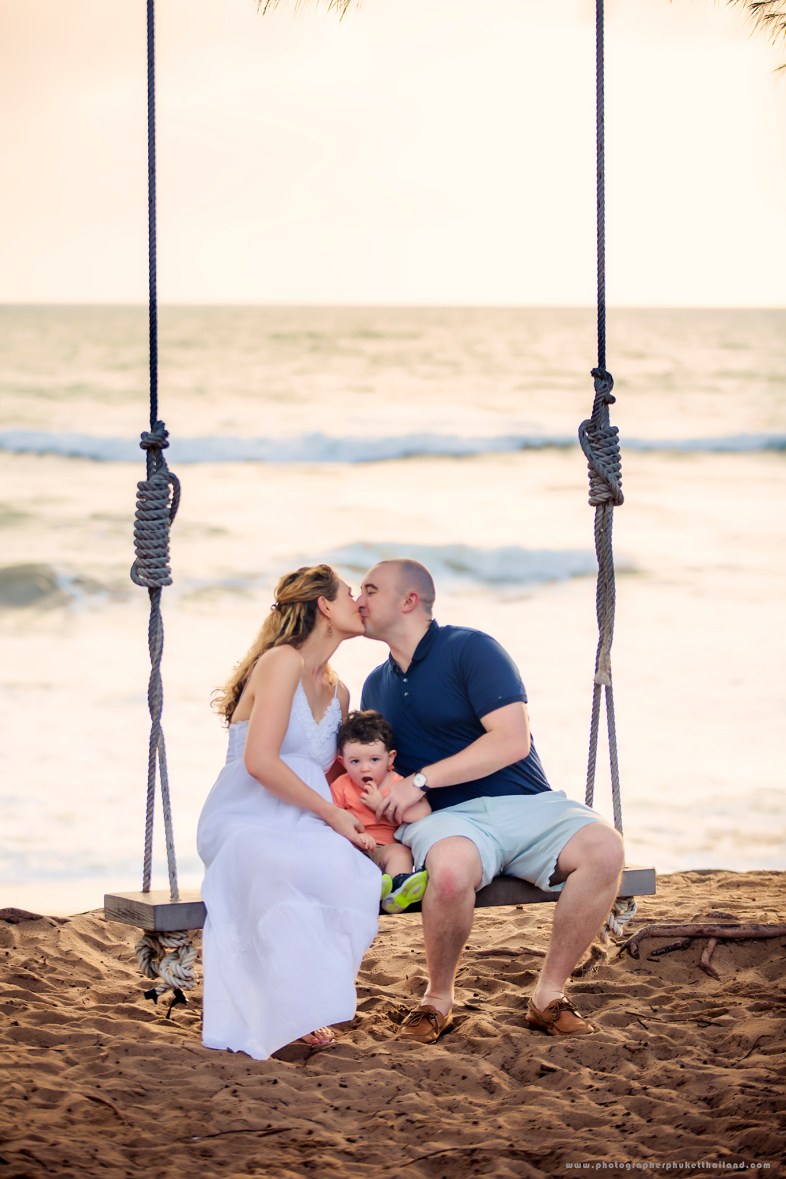 family photo session at phuket