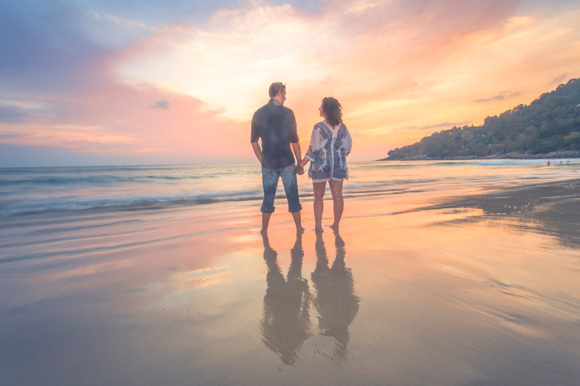 Honeymoon Couple photoshoot at phuket thailand