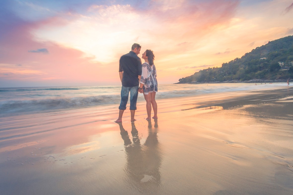 Honeymoon Couple photoshoot at phuket thailand