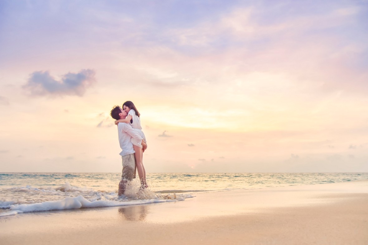pre wedding photoshoot at naithon beach phuket thailand