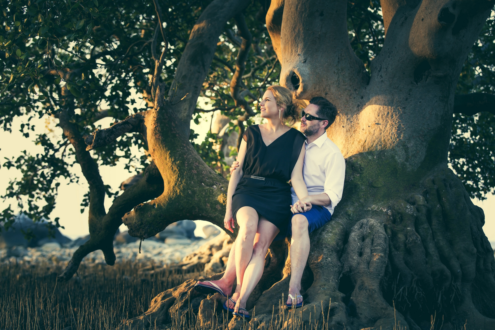 Honeymoon couple photoshoot at koh pling Nai yang beach Phuket