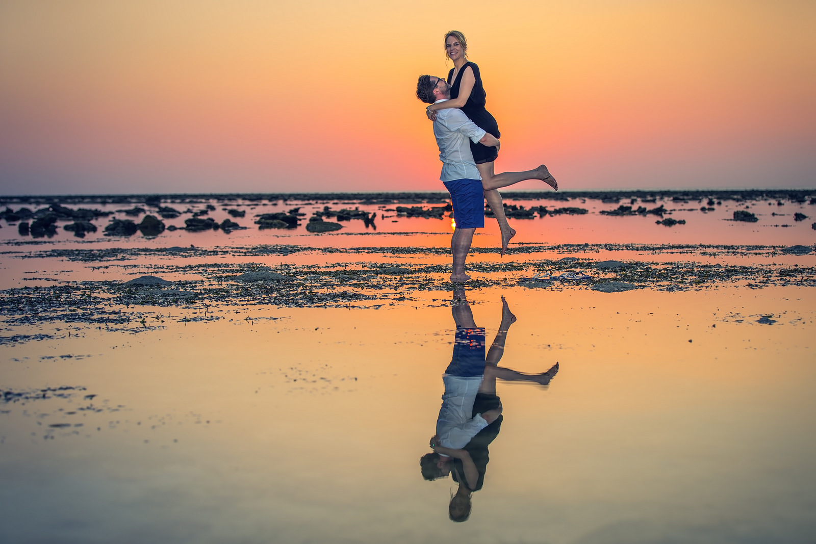 Honeymoon couple photoshoot at koh pling Nai yang beach Phuket