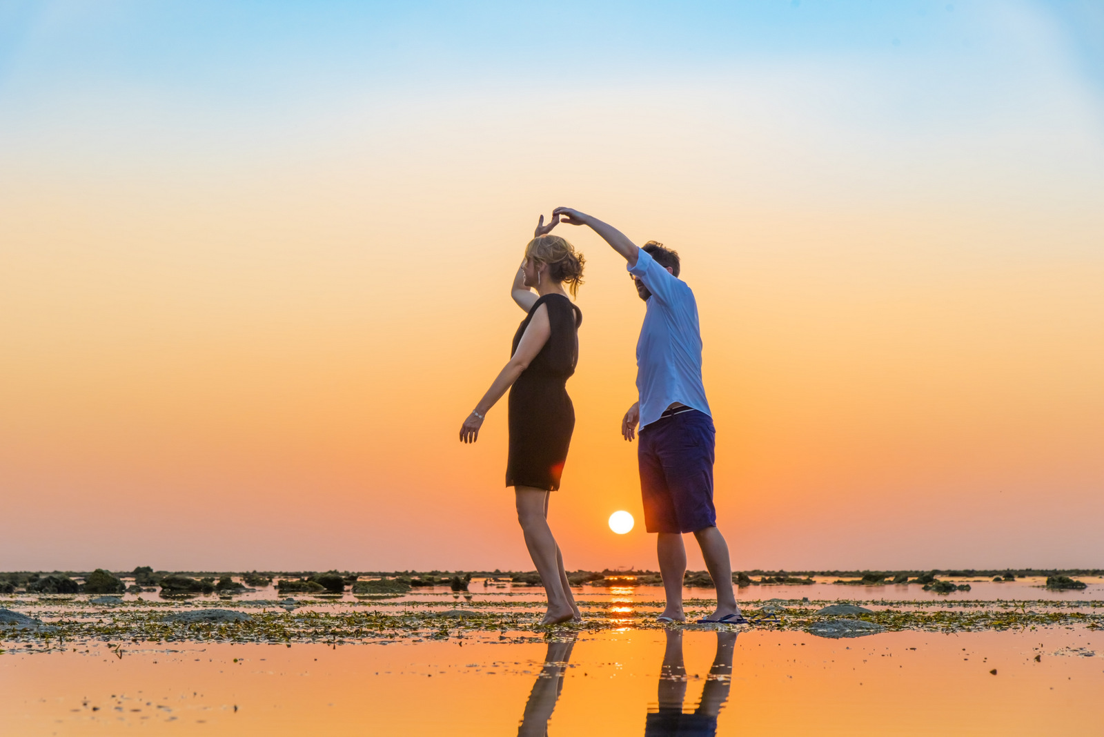 Honeymoon couple photoshoot at koh pling Nai yang beach Phuket