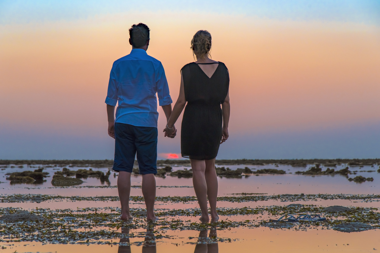 Honeymoon couple photoshoot at koh pling Nai yang beach Phuket