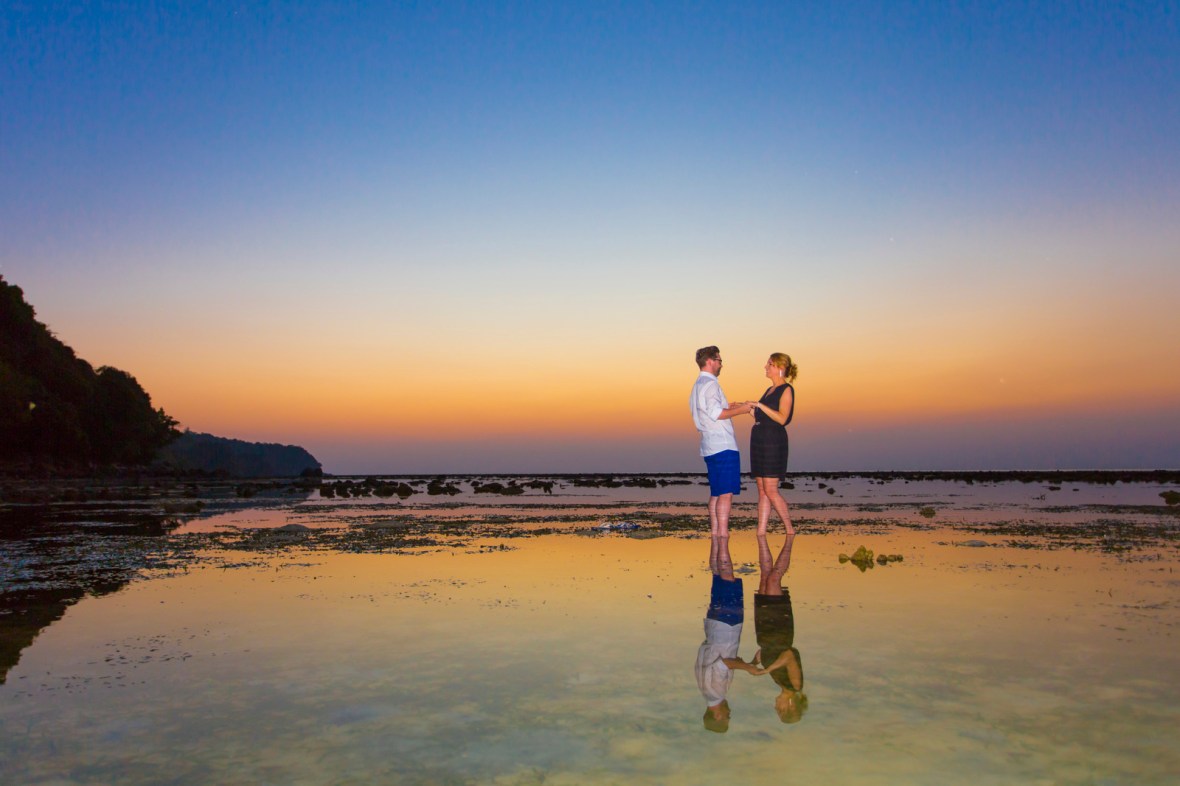 Honeymoon couple photoshoot at koh pling Nai yang beach Phuket