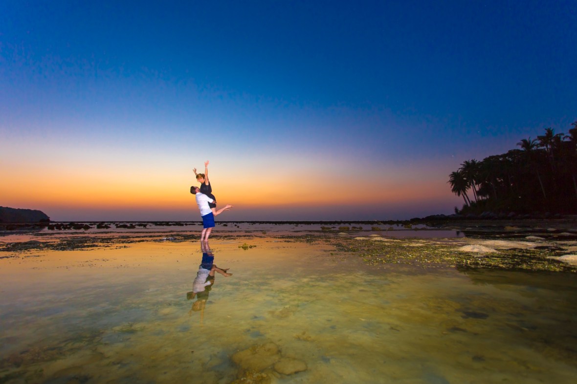 Honeymoon couple photoshoot at koh pling Nai yang beach Phuket