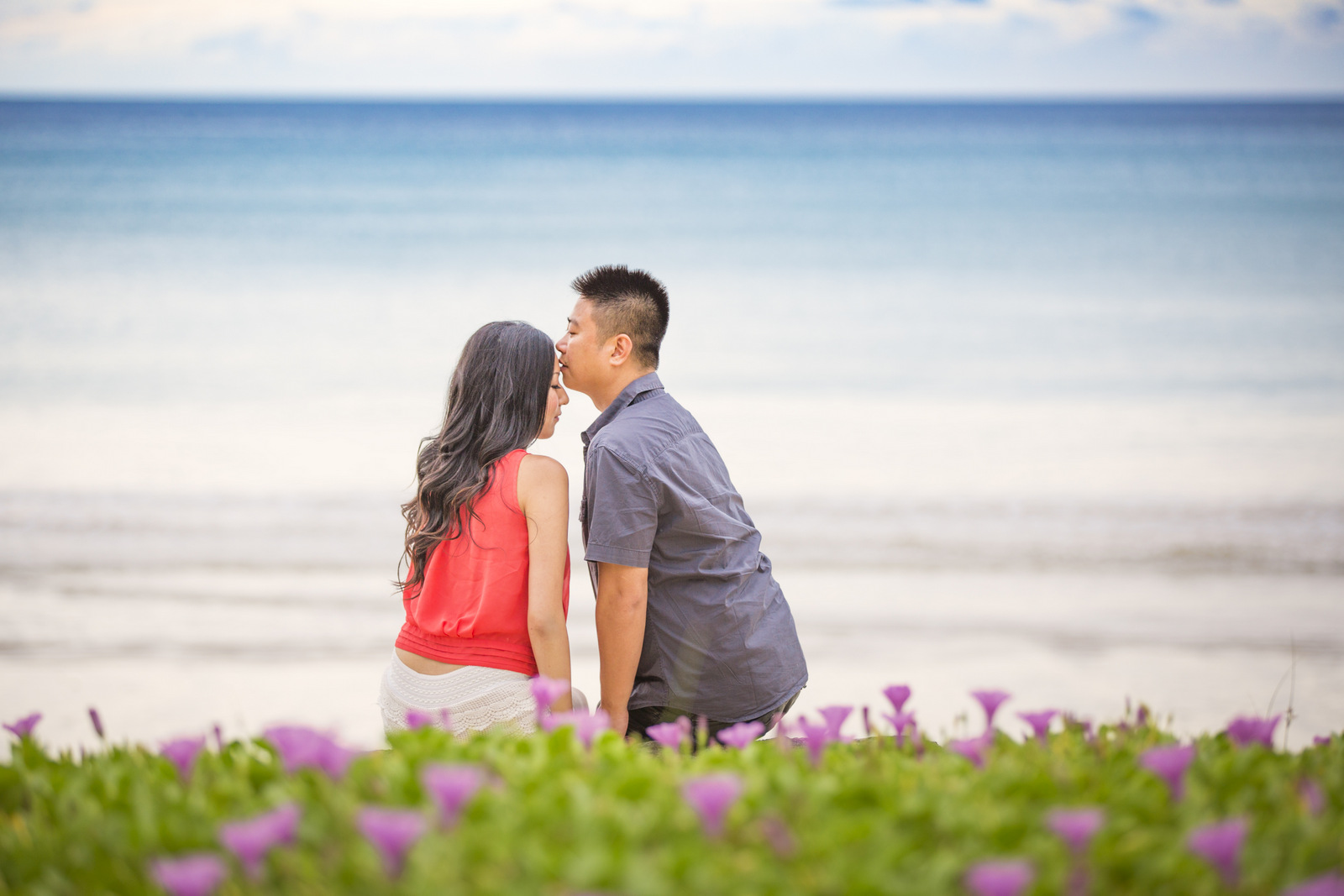 honeymoon couple photoshoot at kamala beach phuket