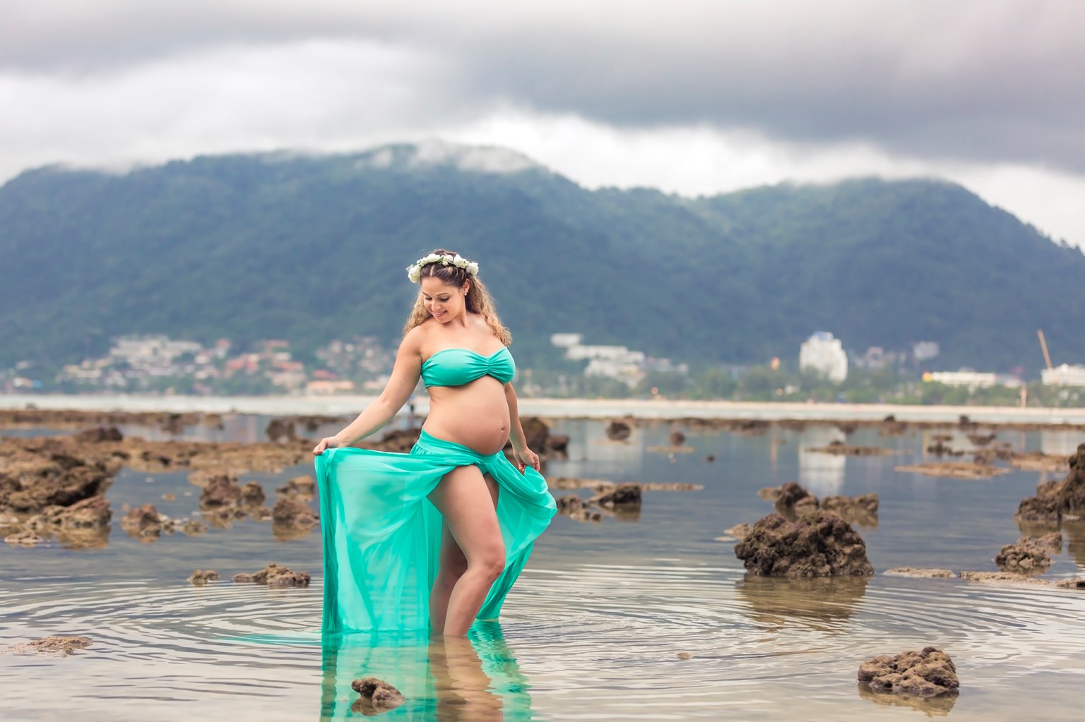 maternity photoshoot at Amari patong Phuket