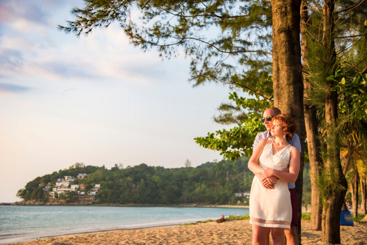 HONEYMOON PHOTO SESSION AT KAMALA BEACH PHUKET THAILAND