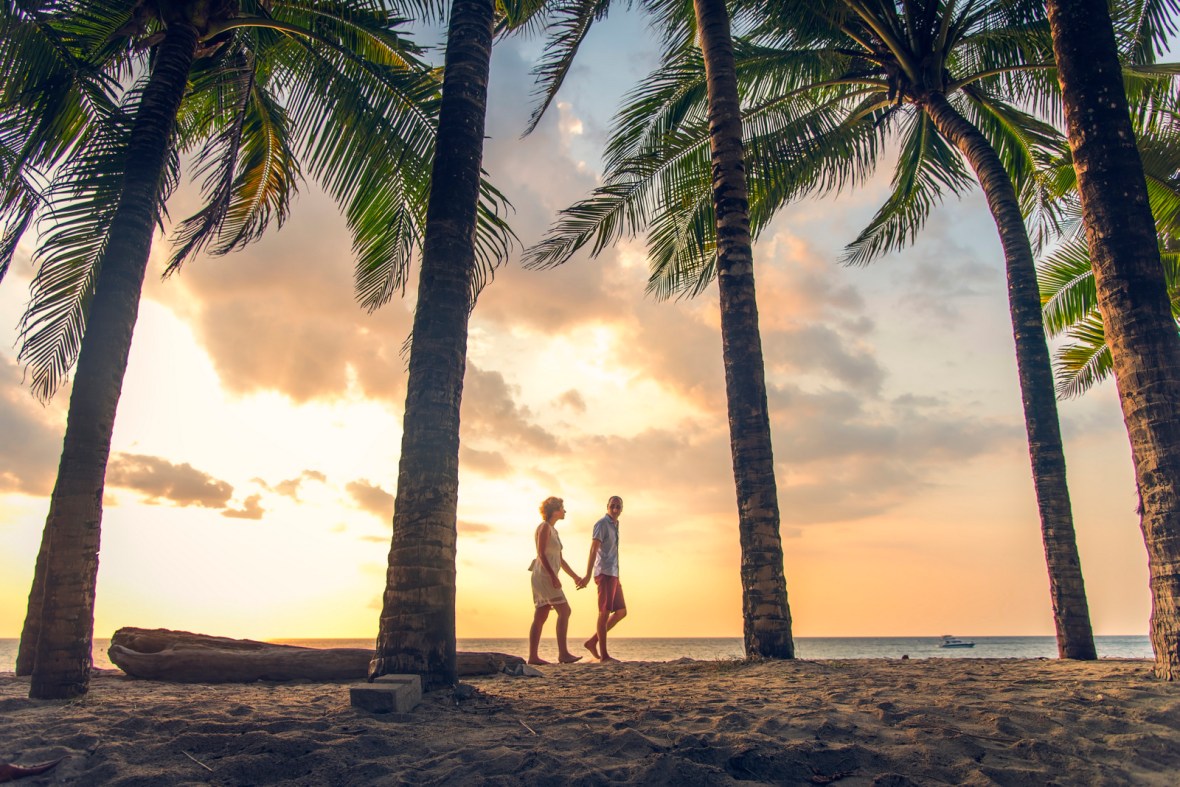 HONEYMOON PHOTO SESSION AT KAMALA BEACH PHUKET THAILAND