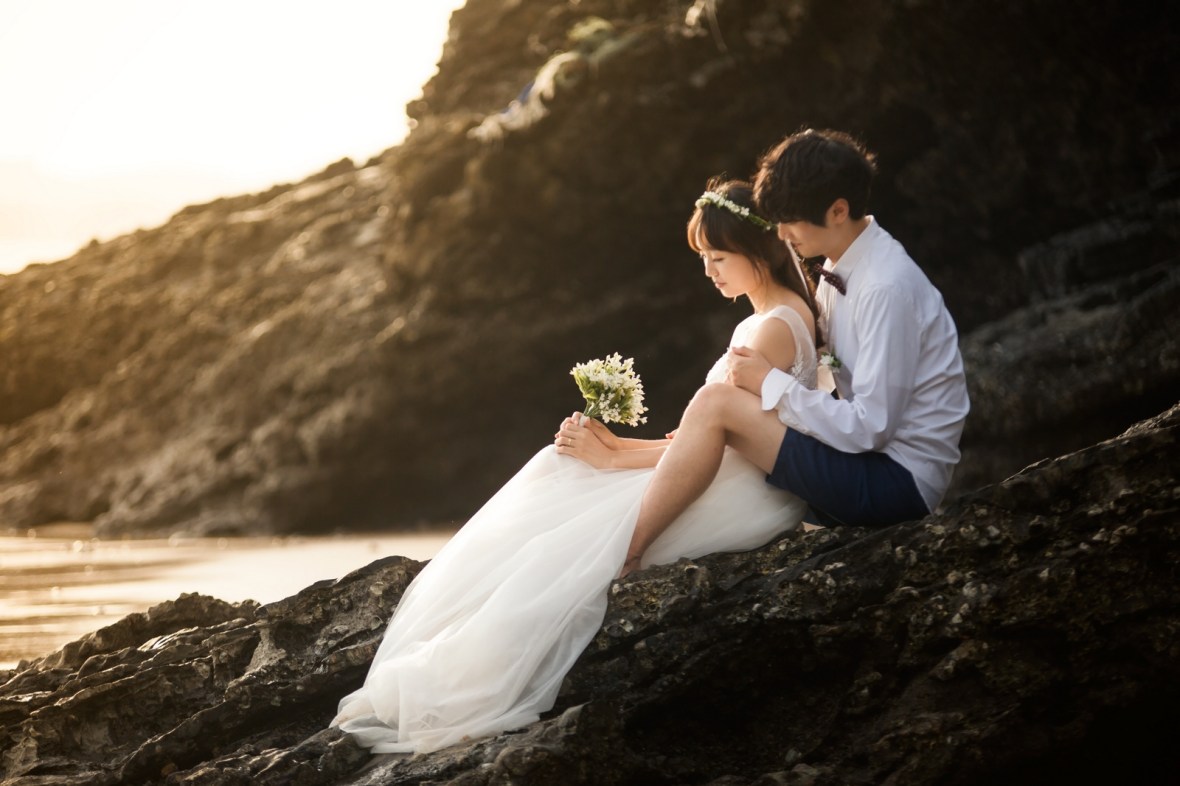 POST WEDDING PHOTOGRAPHY AT KRABI THAILAND