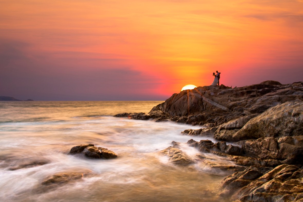 pre wedding photography at Kalim beach Phuket