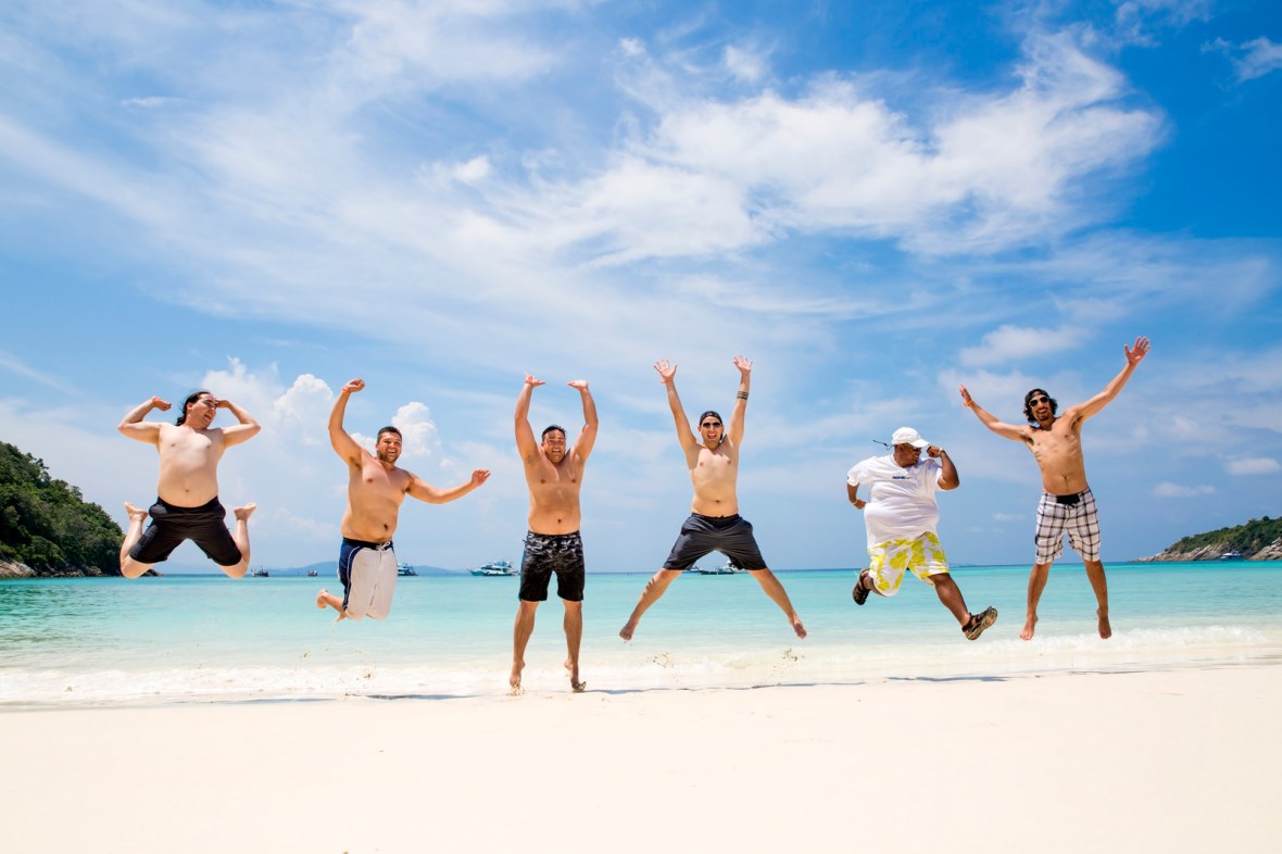 reunion family photo session at Racha island phuket thailand