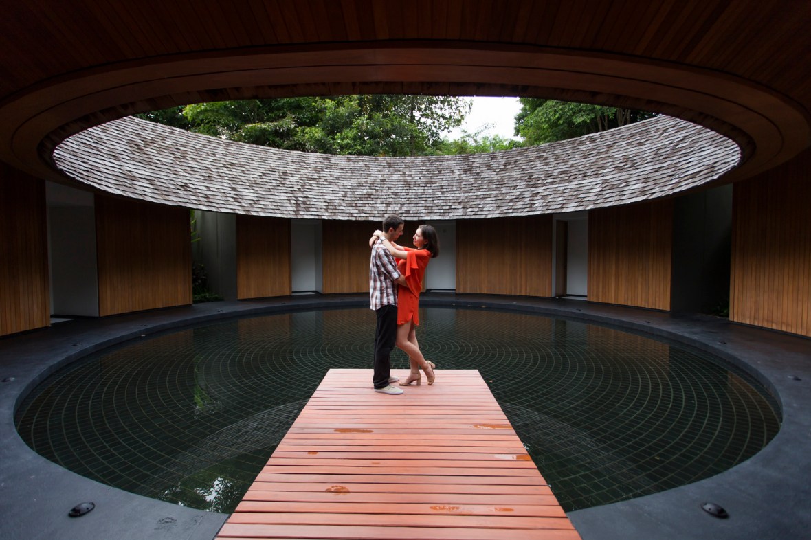 marriage-proposal-at-reneissance-phuket