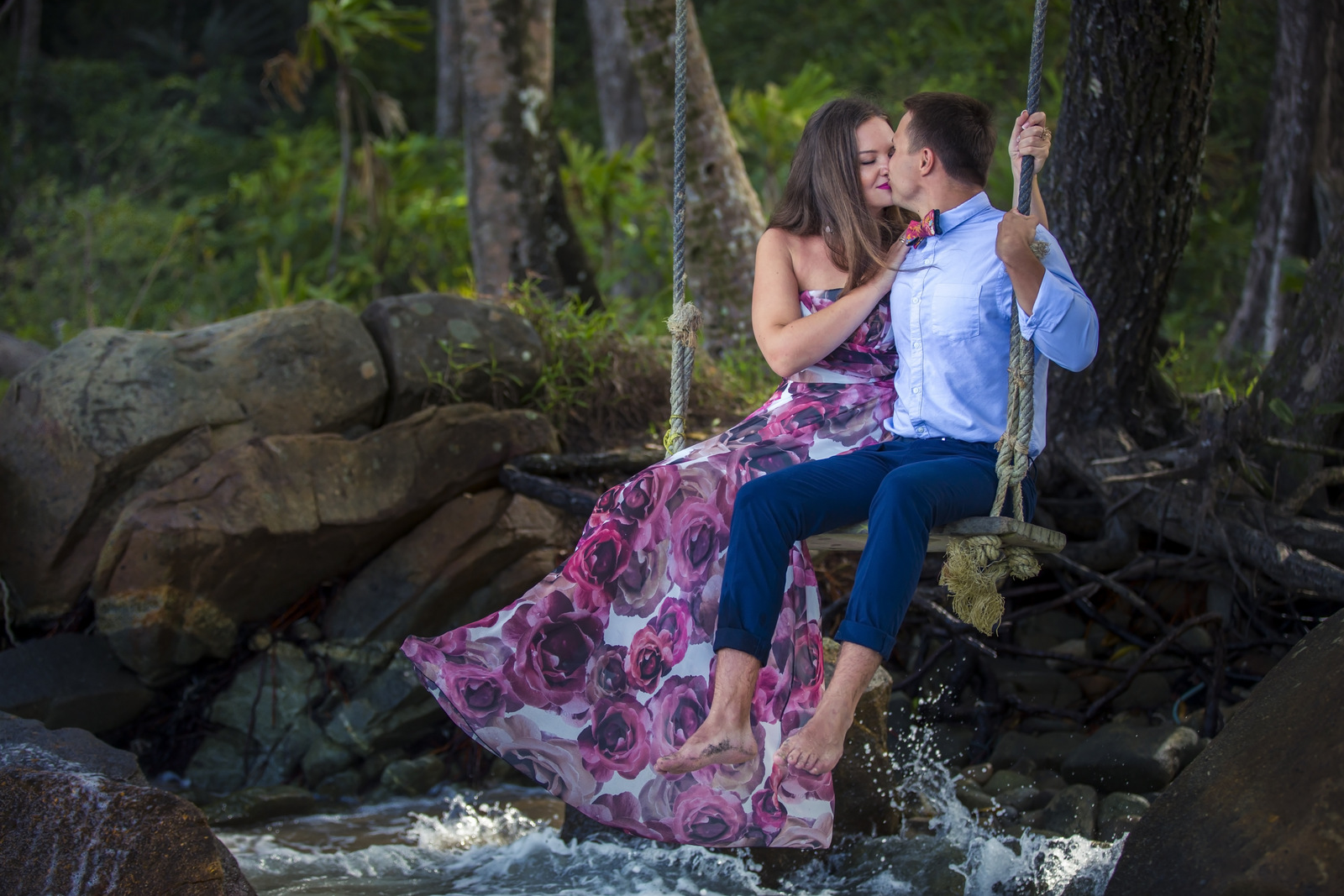 post wedding photo shooting at khao lak