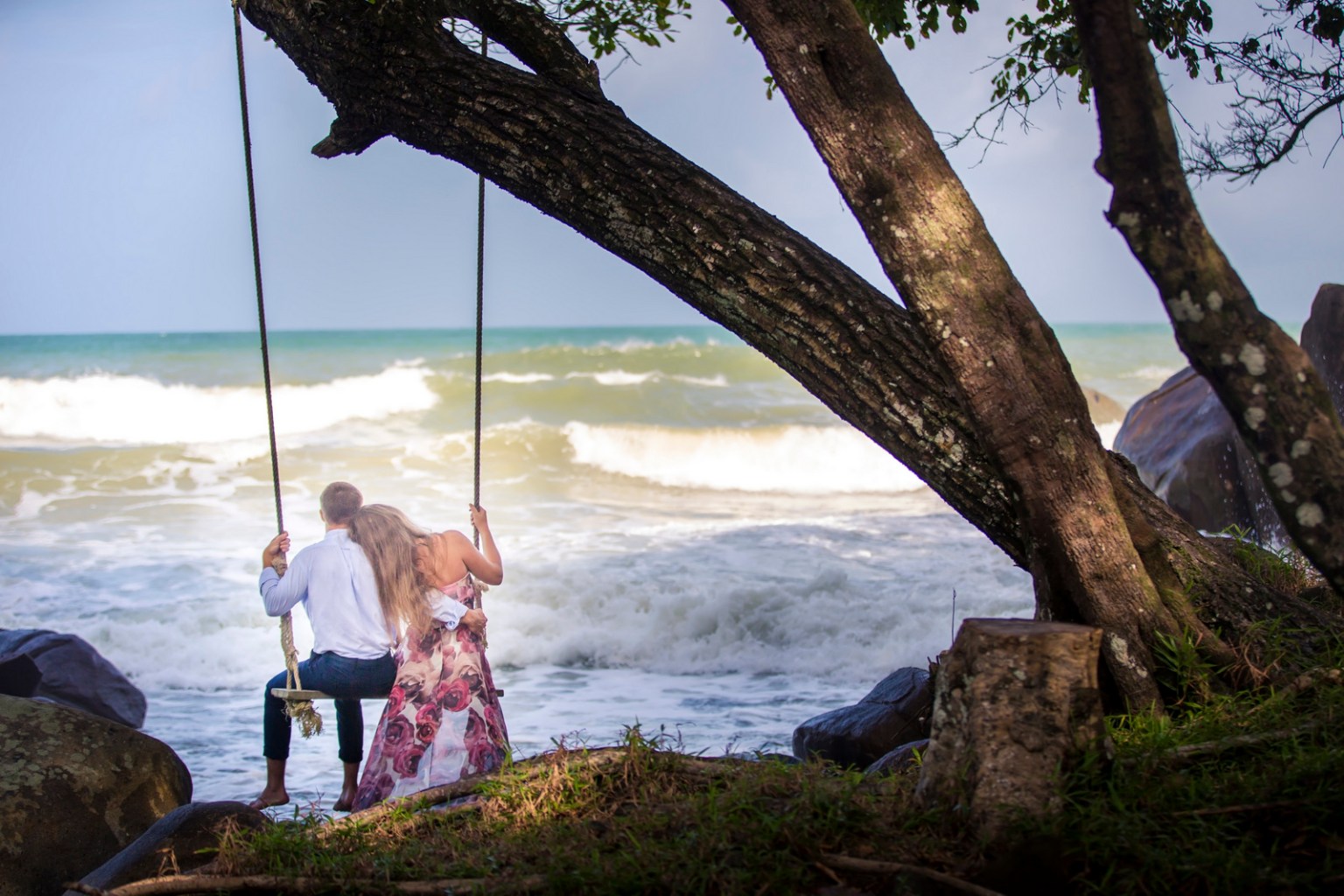 post wedding photo shooting at khao lak