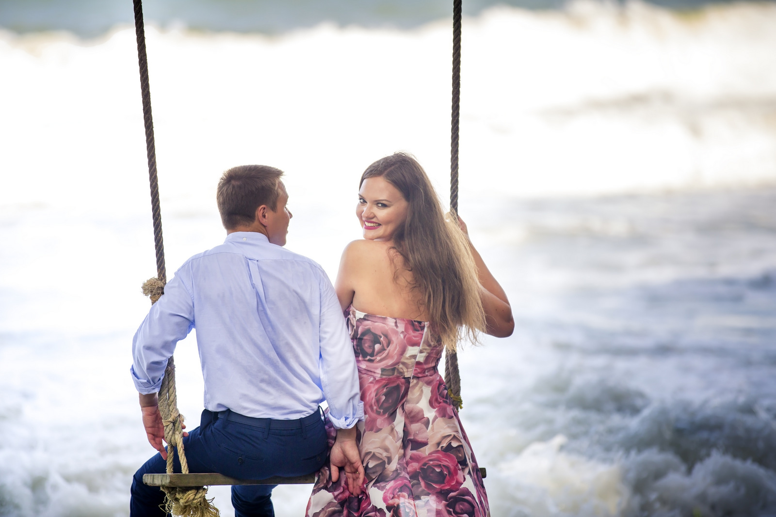 post wedding photo shooting at khao lak