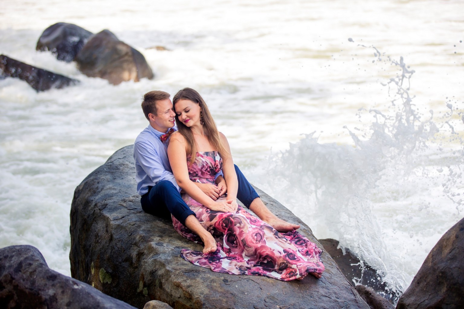 post wedding photo shooting at khao lak