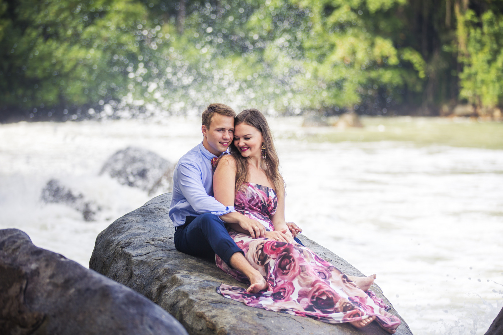 post wedding photo shooting at khao lak