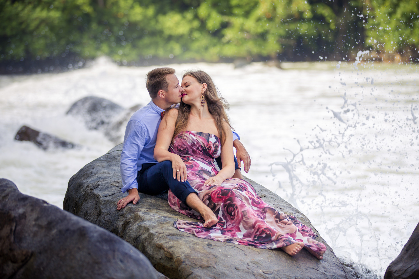 post wedding photo shooting at khao lak