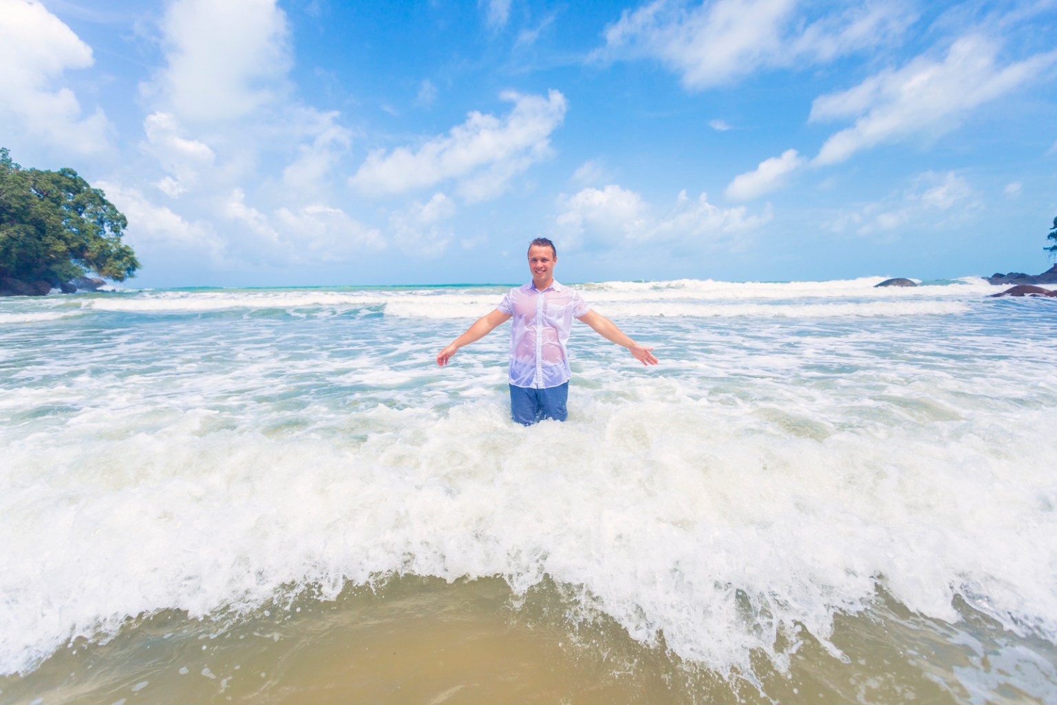 post wedding photo shooting at khao lak