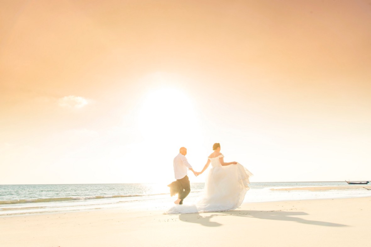 pre wedding photo session at phuket thailand