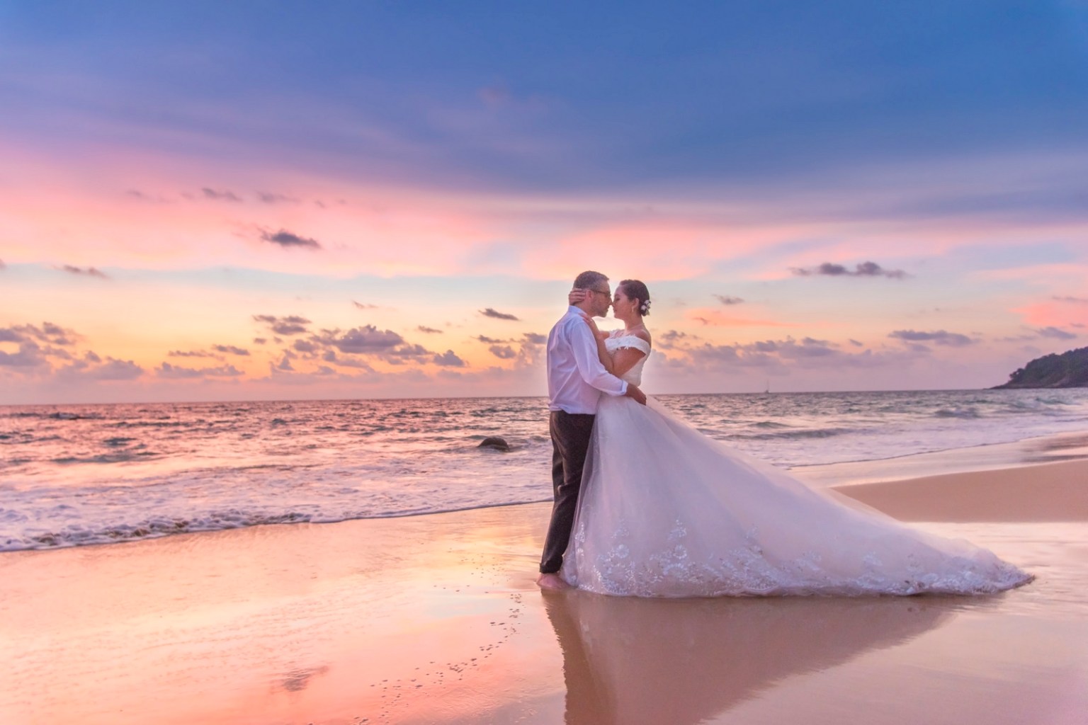 pre wedding photoshoot at naithon beach phuket thailand