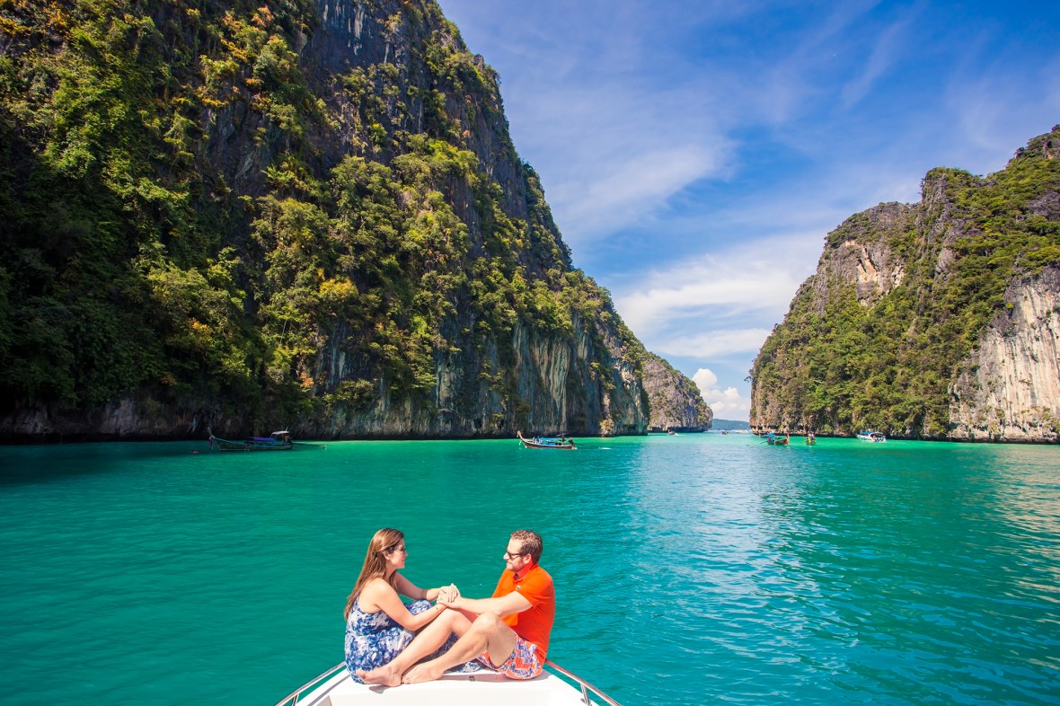 HONEYMOON PHOTOSHOOT AT PHIPHI KRABI Thailand