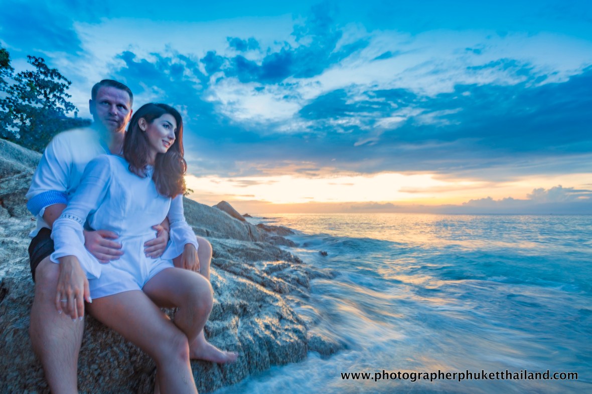couple-photoshoot-at-surin-beach-phuket