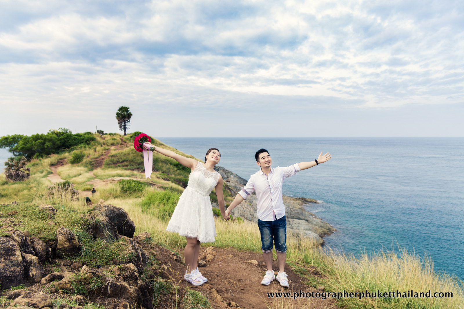 pre wedding photoshoot at promthep cape phuket thailand