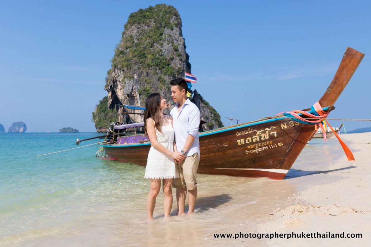 couple photoshoot at pranang cave beach krabi