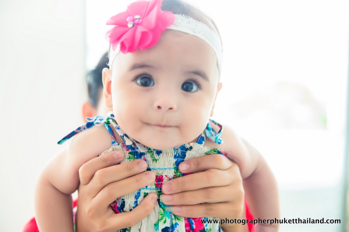 family photo session at como point yamu phuket