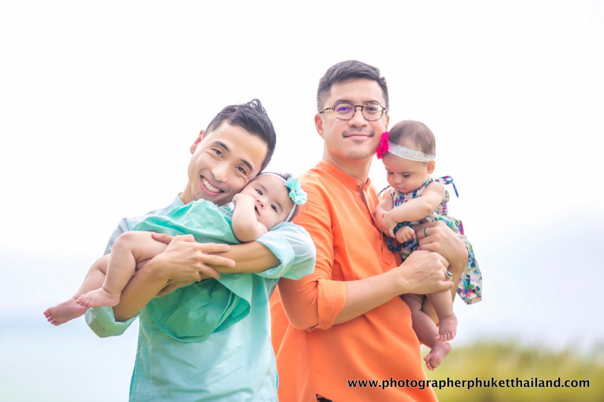 family photo session at como point yamu phuket
