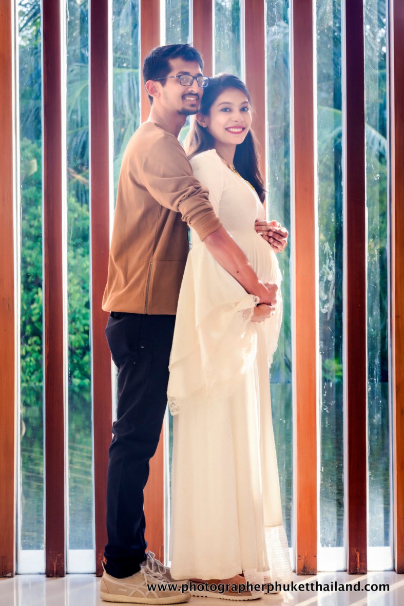 Maternity photography phuket