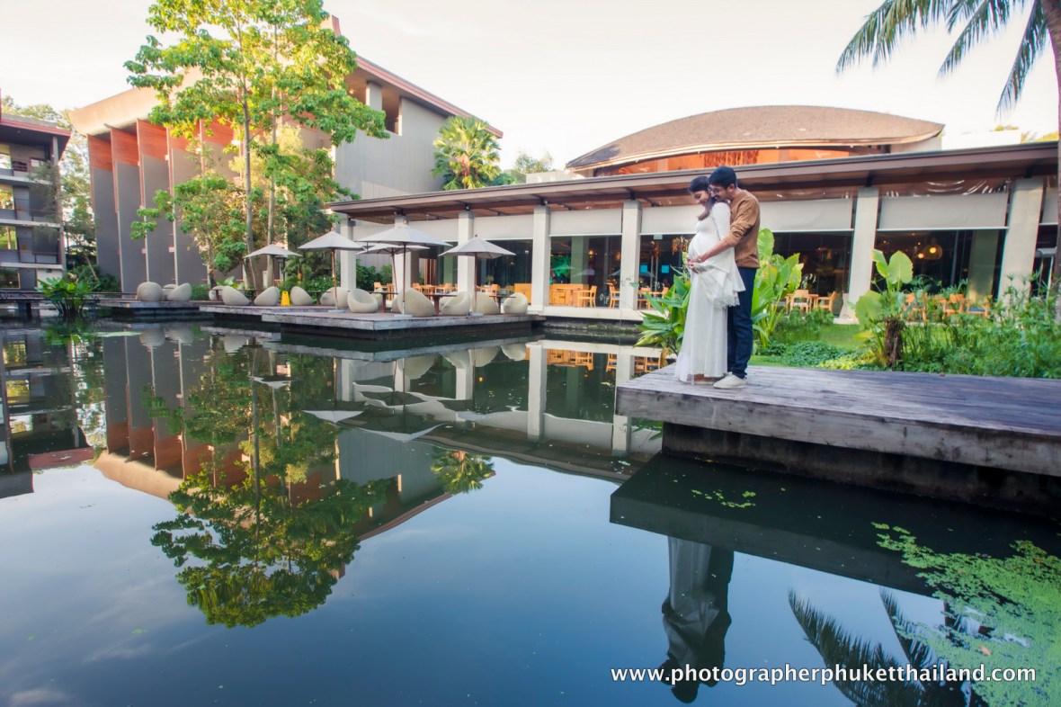 Maternity photography phuket