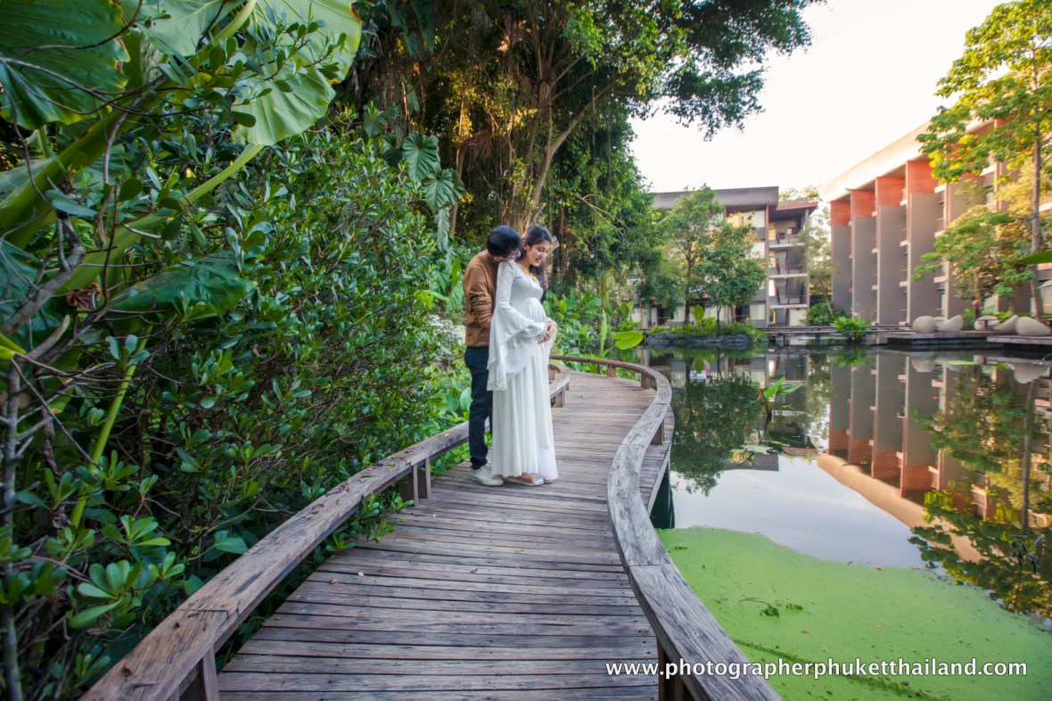 Maternity photography phuket