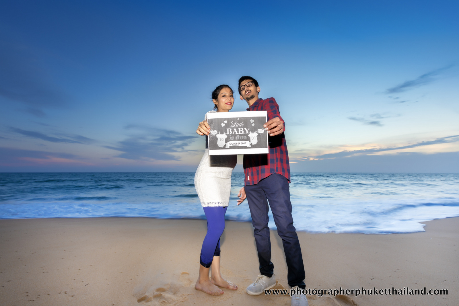 Maternity photography phuket