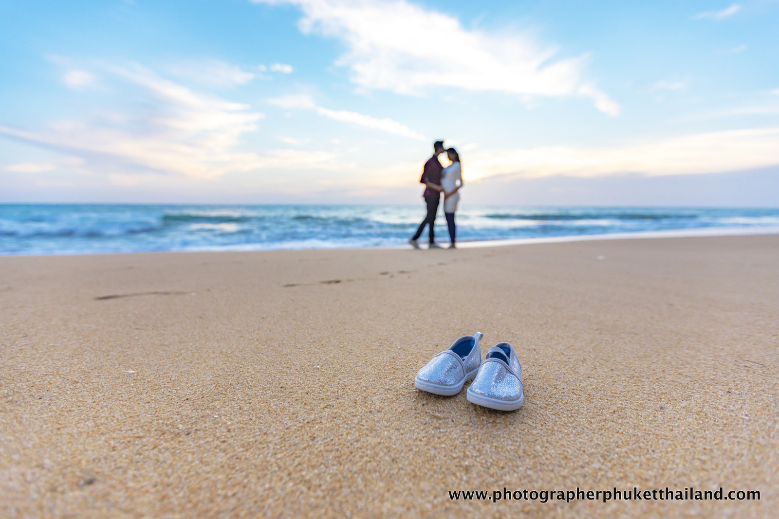 Maternity photography phuket