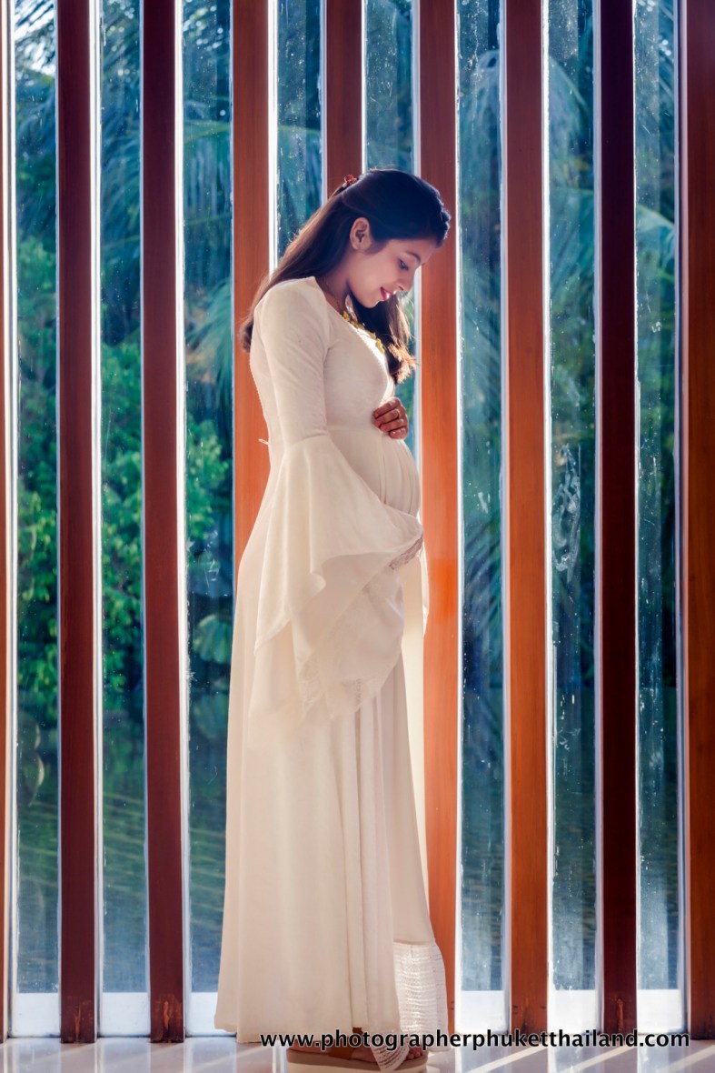 Maternity photography phuket