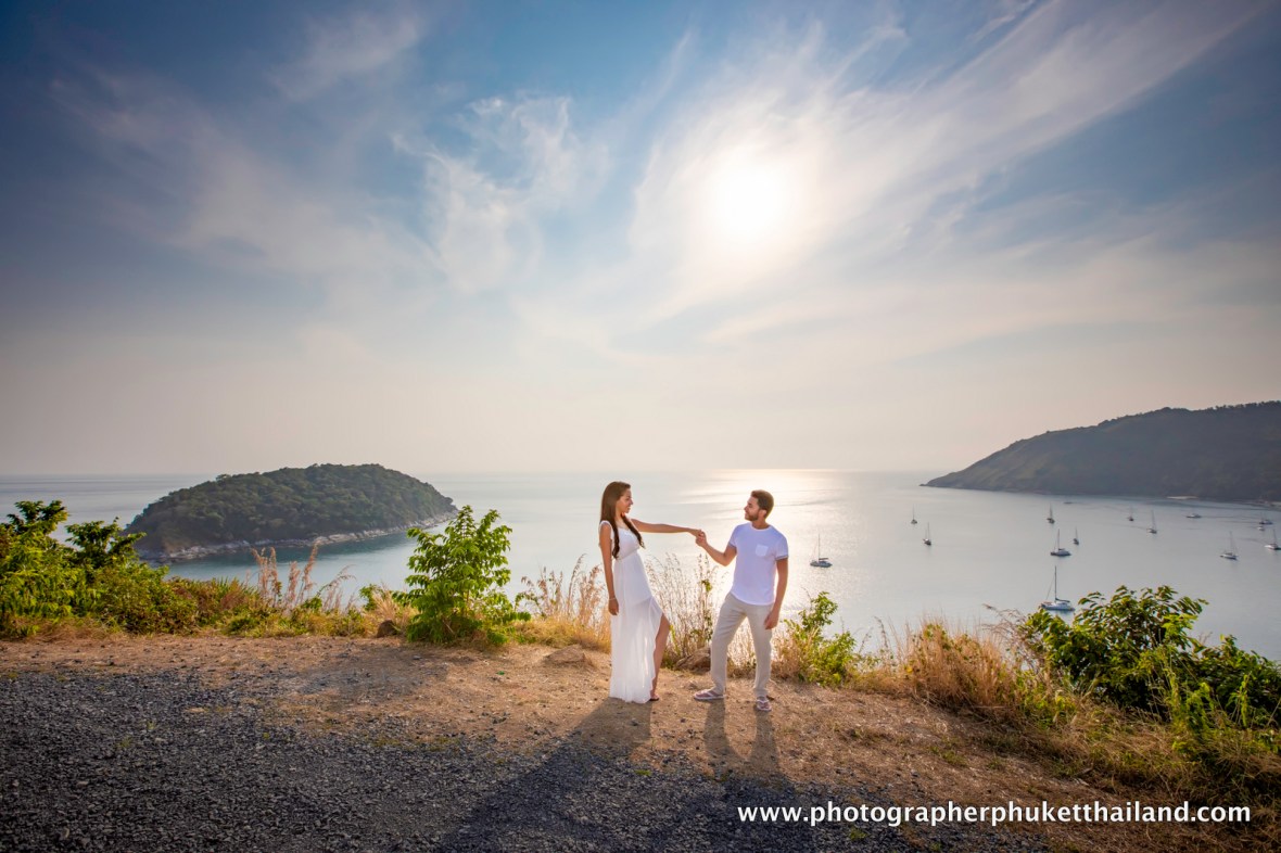 Honeymoon couple photoshoot at phuket thailand