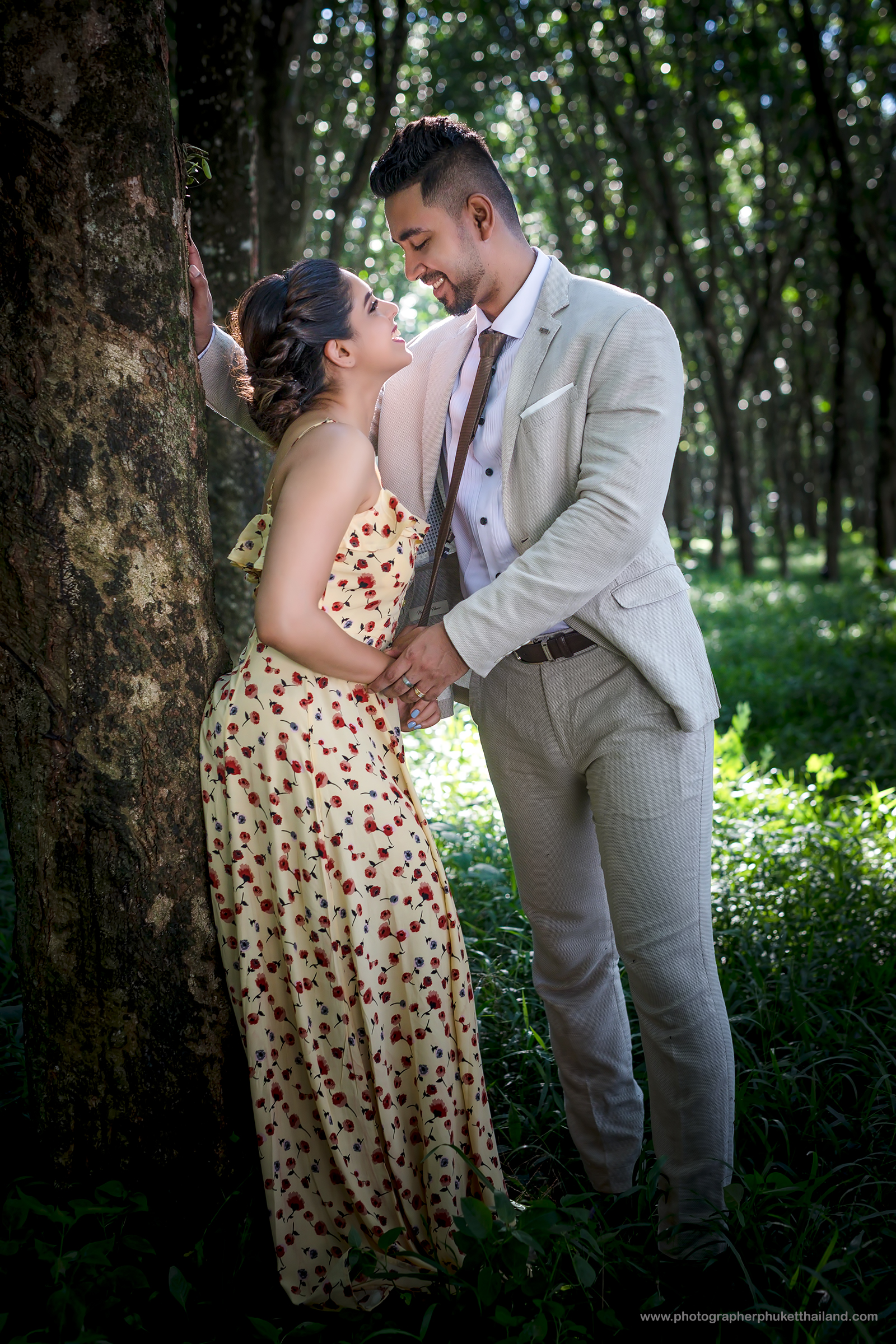 engagement photoshoot at Phuket Thailand