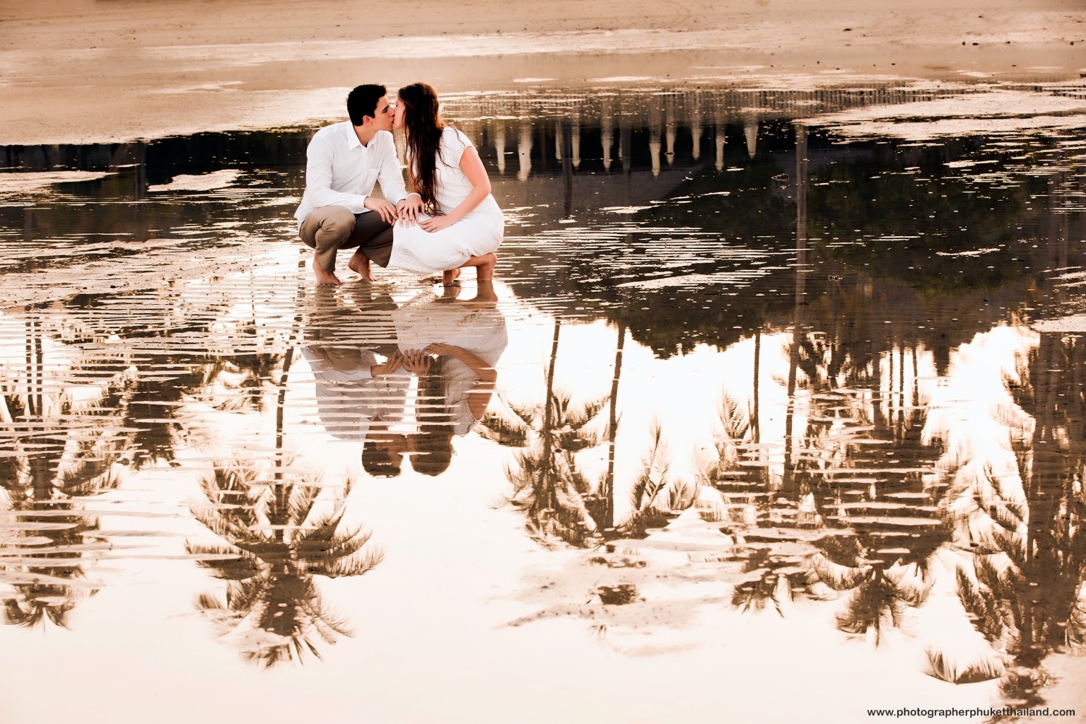 Engagement photoshoot at Saii  Phi Phi island Village