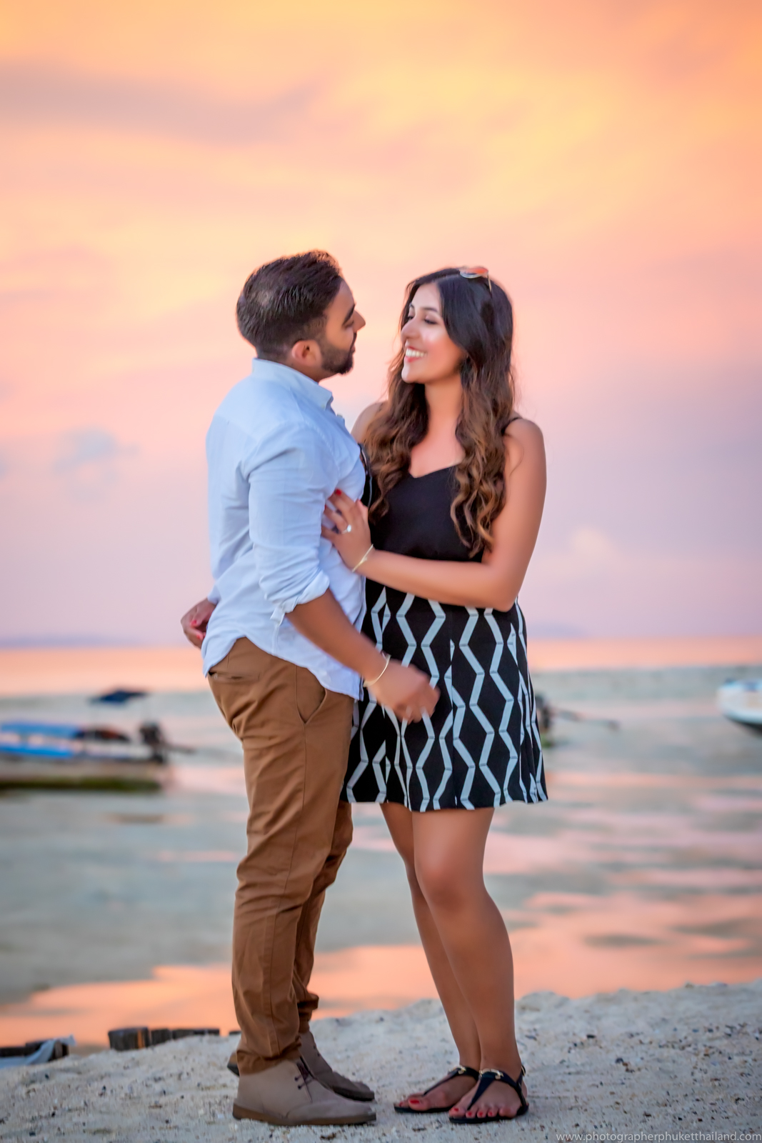 marriage proposal photoshoot at Saii Phi Phi island Village