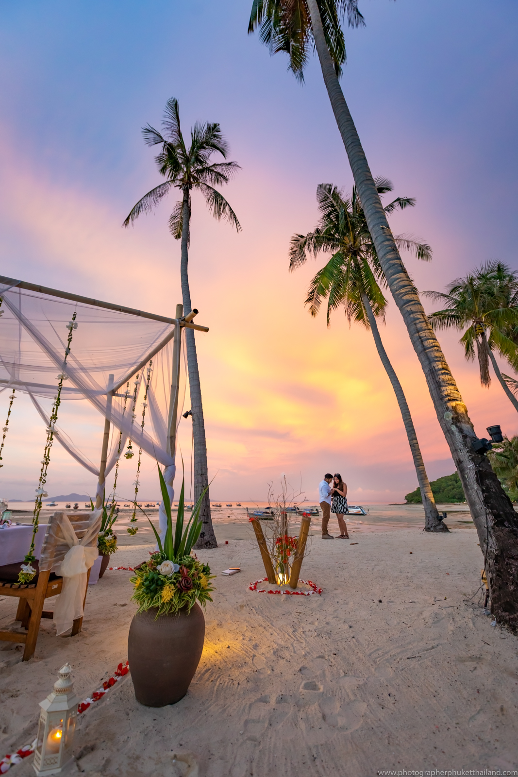 marriage proposal photoshoot at Saii Phi Phi island Village