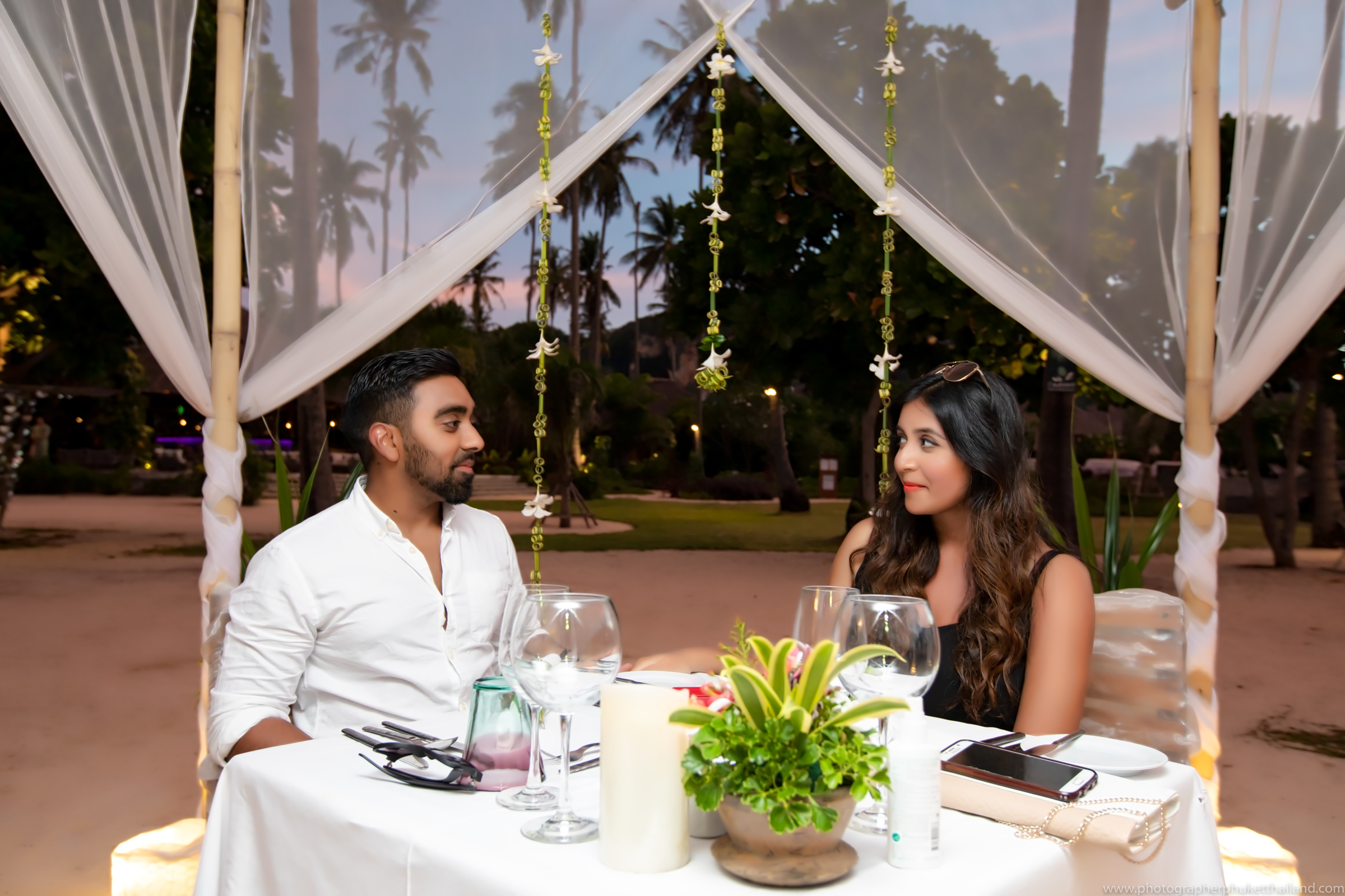 marriage proposal photoshoot at Saii Phi Phi island Village