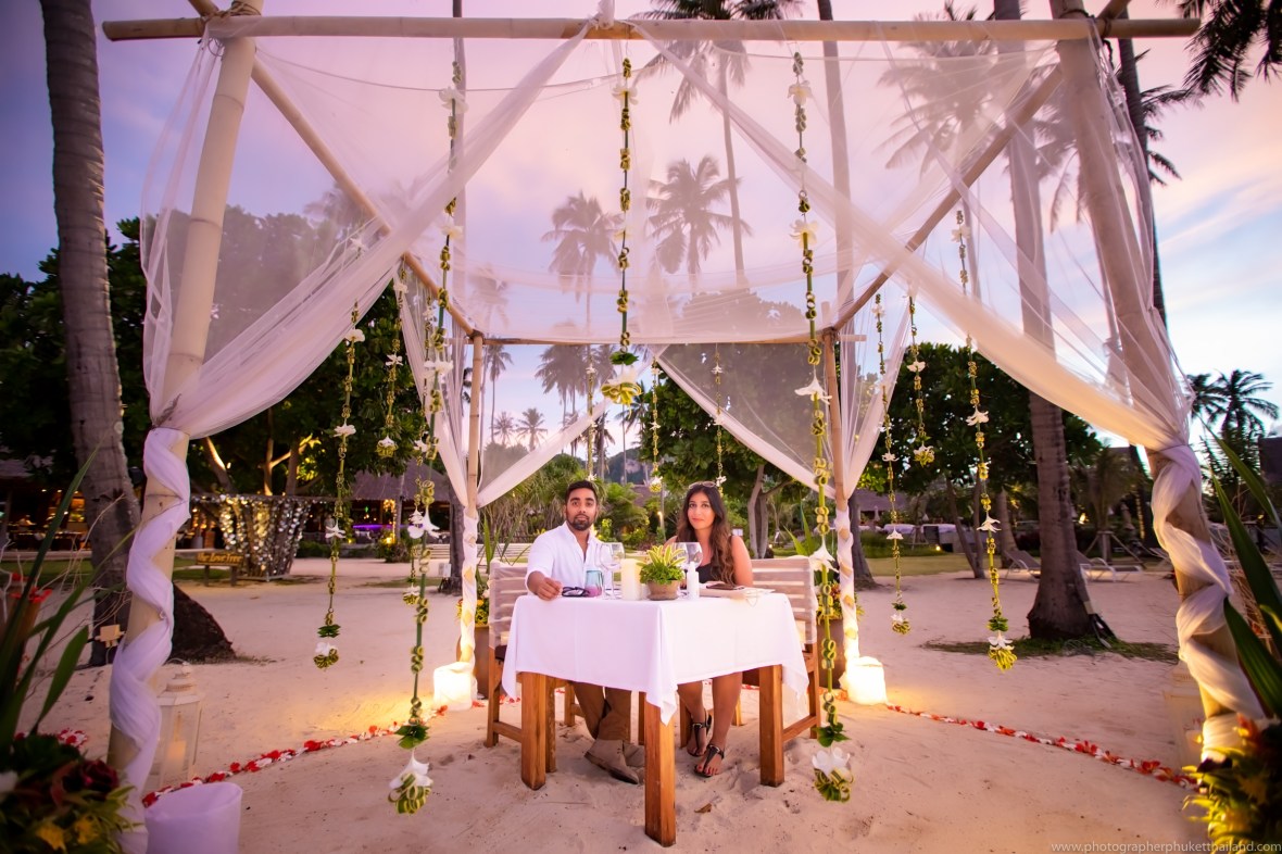 marriage proposal photoshoot at Saii Phi Phi island Village
